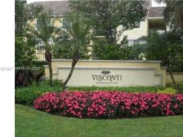 Luxury apartment complex for rent in Coral Springs, United States