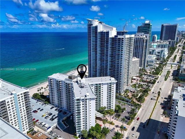 Luxury apartment complex for rent in Hollywood, United States