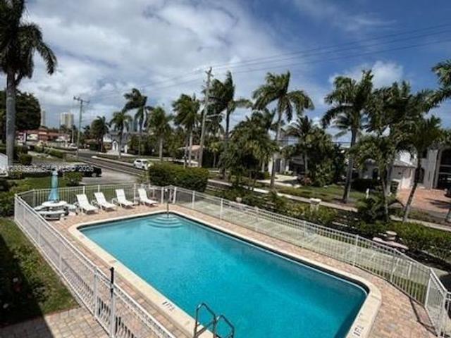 Luxury apartment complex for rent in Hallandale, United States