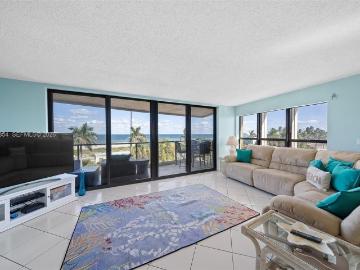 Luxury apartment complex for rent in Hutchinson Island South, United States