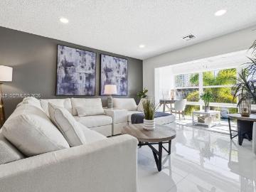 Luxury apartment complex for rent in Lauderdale by the sea, Florida