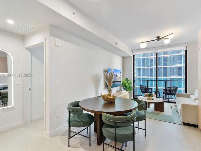 Luxury apartment complex for rent in Miami, Florida