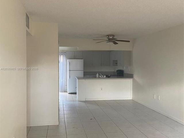 Luxury apartment complex for rent in Miami, Florida