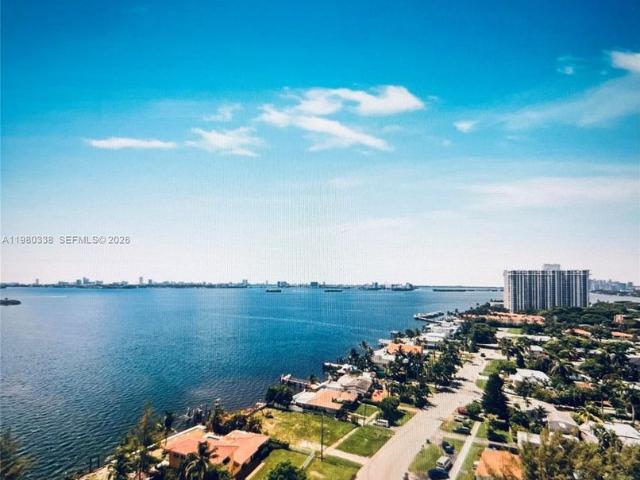 Luxury apartment complex for rent in Miami, Florida
