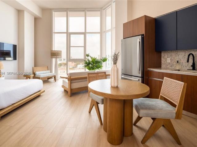 Luxury apartment complex for rent in Miami, Florida