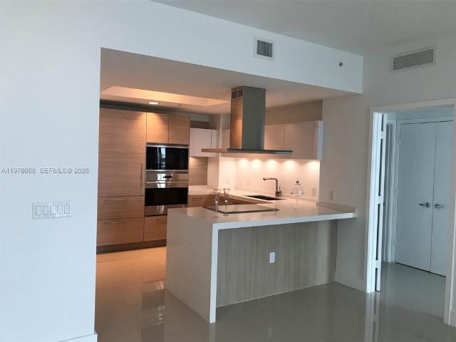 Luxury apartment complex for rent in North Miami Beach, United States