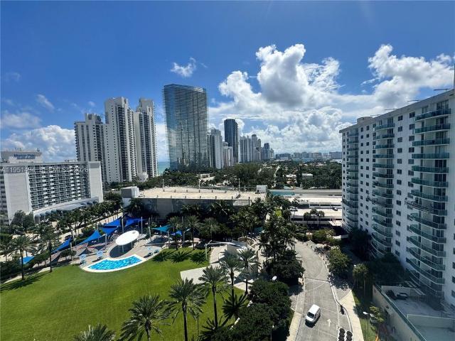 Luxury apartment complex for rent in Sunny Isles Beach, Florida