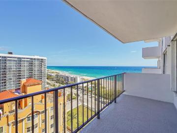 Luxury apartment complex for rent in Pompano Beach, United States