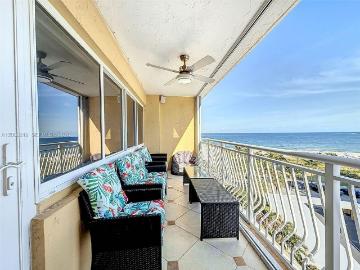 Luxury apartment complex for rent in Pompano Beach, Florida