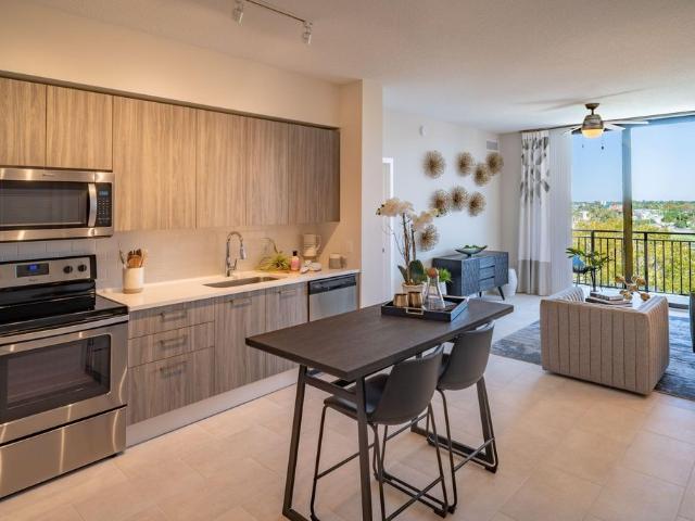 Luxury apartment complex for rent in Palmetto Bay, Florida