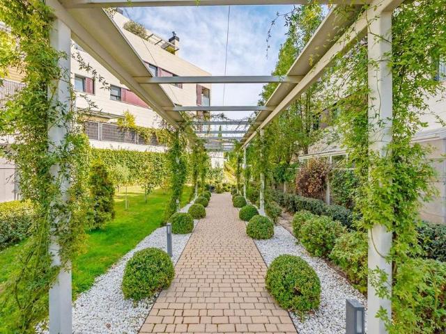 Luxury Apartment for rent in Madrid, Spain
