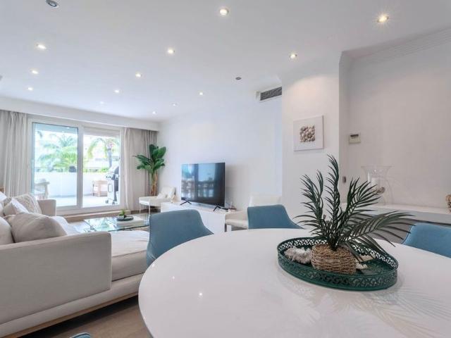 Luxury Apartment for rent in Marbella, Andalusia