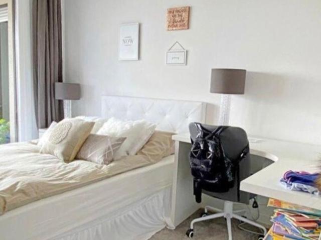 Luxury Apartment for rent in Marbella Del Este, Andalusia