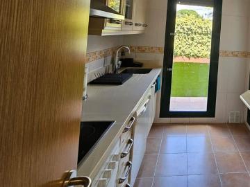 Luxury Apartment for rent in Marbella Del Este, Spain