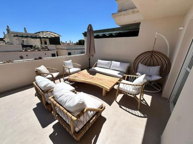 Luxury Apartment for rent in Nueva Andalucia, Andalusia