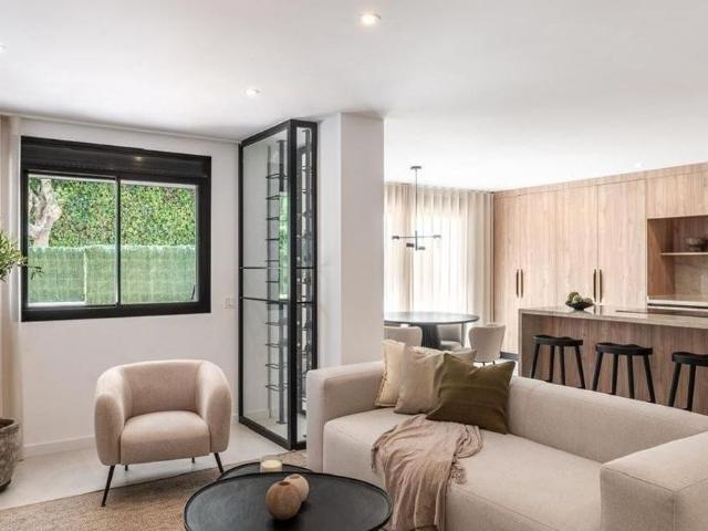 Luxury Apartment for rent in Nueva Andalucia, Spain