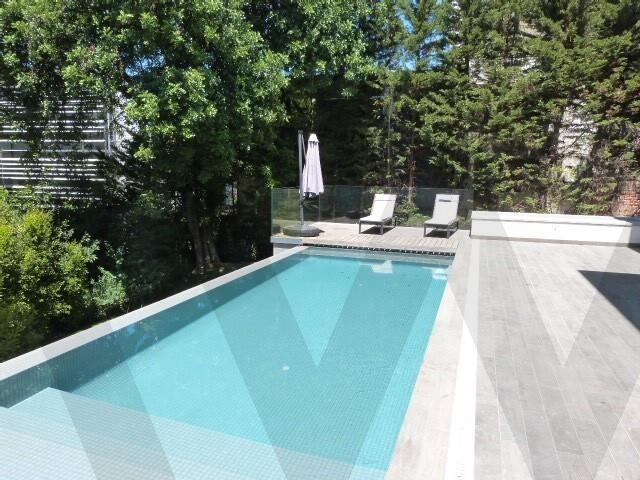 Luxury Apartment for Rent in Estoril with Privileged Location and Private Pool