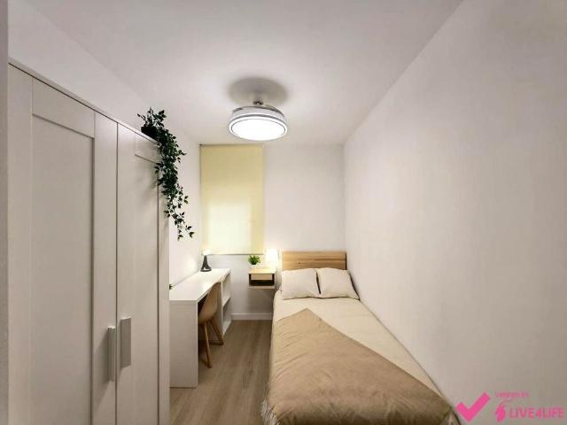 Luxury Apartment for rent in Seville, Andalusia