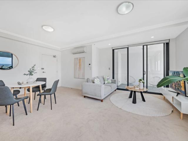 Luxury Apartment for Rent in the Heart of Hurstville DEPOSIT TAKEN!