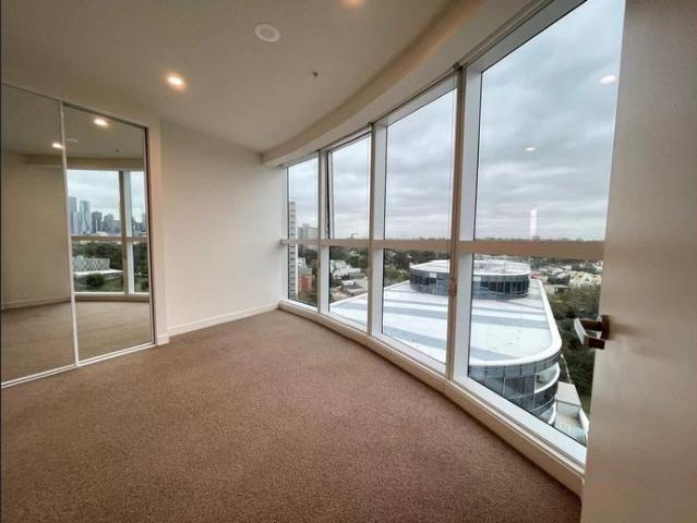 Luxury Apartment in North Melbourne
