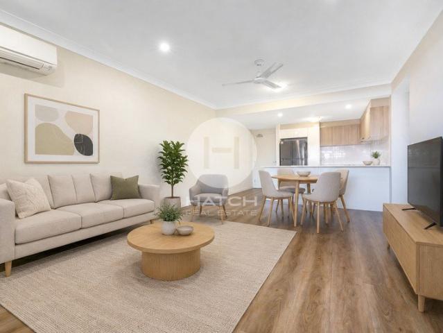 LUXURY APARTMENT IN OUTSTANDING LOCATION