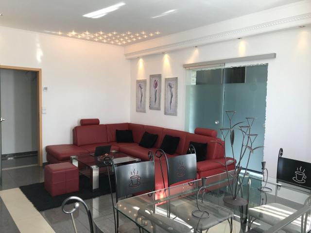 Luxury apartment in central Düsseldorf, Dusseldorf Amsterdam Apartments for Rent