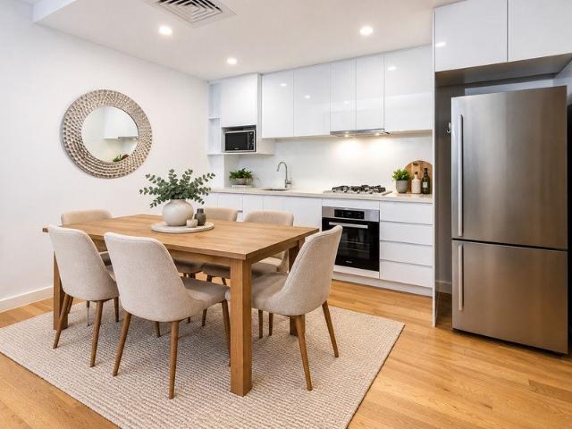 LUXURY APARTMENT IN CONVENIENT LOCATION