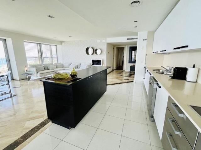 Luxury Apartment in Diagonal Mar i El Front Maritim del Poblenou, Barcelona, Province of Barcelona, Catalonia