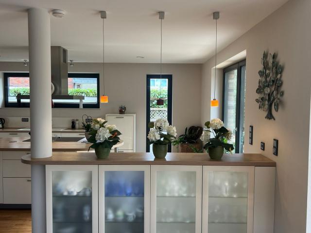 Luxury apartment in Leer, 124 m², prime location near Evenburgpark