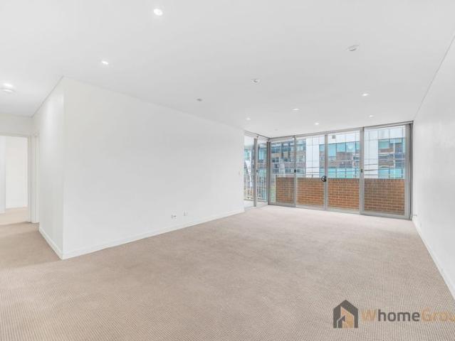 Luxury Apartment in the Heart of Burwood