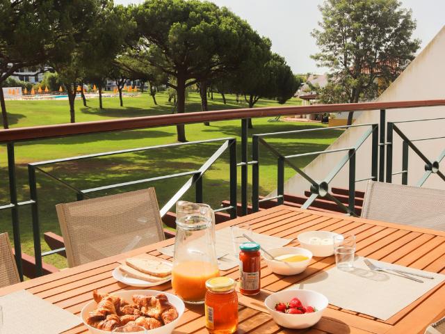 Luxury Apartment in Vila Sol Resort