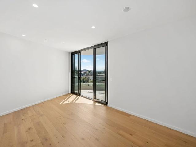 Luxury apartment  premium CBD living