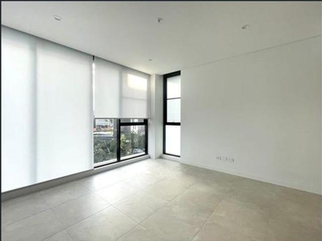 Luxury Apartment, Walk to Metro station and Convenience.