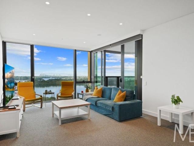 LUXURY APARTMENT WITH ICONIC VIEWS IN THE HEART OF RHODES