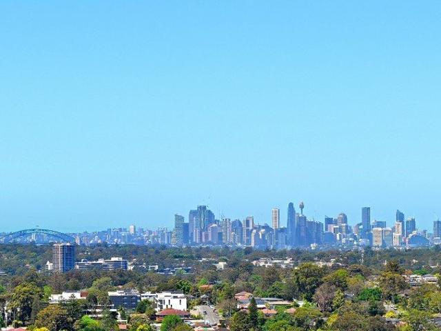 LUXURY APARTMENT WITH STUNNING 180 DEGREE VIEWS @ MIDTOWN MAC PARK