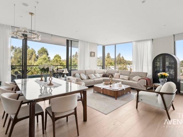 Award Winning Luxury Apartment by Sekisui House