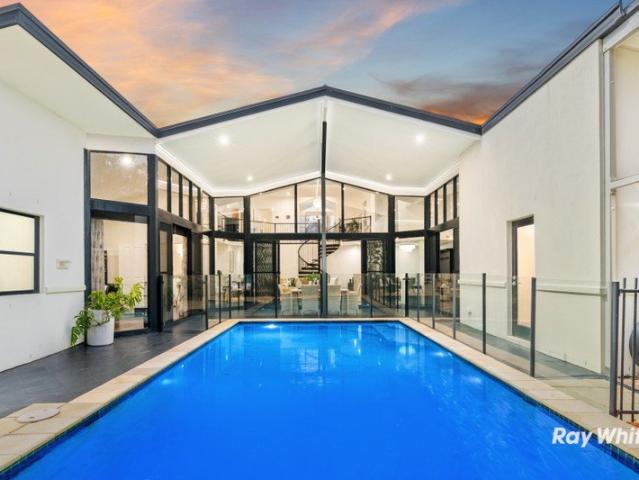 Luxury Architectural Family Living Elevated Above It All Space, Views & Resort Style Sophistication