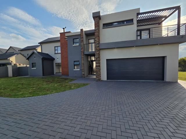 Luxury Architectural Statement Home with Panoramic Magaliesberg Views