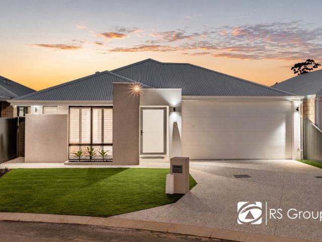 Luxury at its Best Everything Upgraded, Nothing Standard in Southern River!