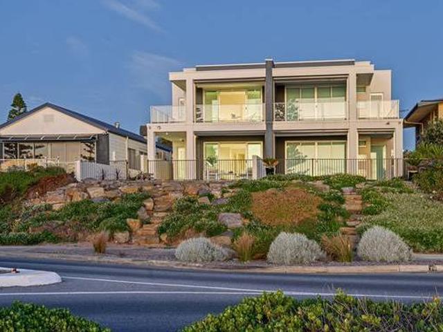 Luxury Beach Haven