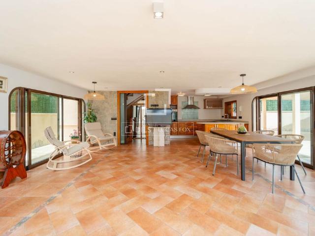 Excellent 4 Bedroom house / villa for rent in El Puig / Puebla Farnals, Valencia