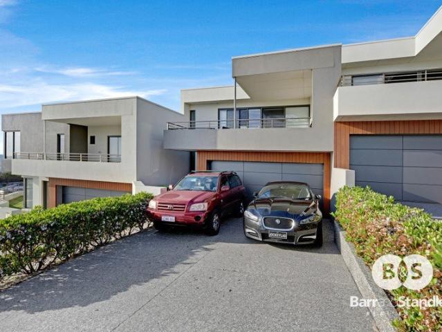 Luxury Beachside Lifestyle in Prime Bunbury Location!