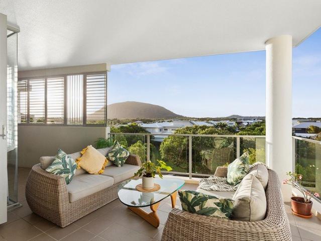 Luxury Beachside Living in an Exclusive Marcoola Address