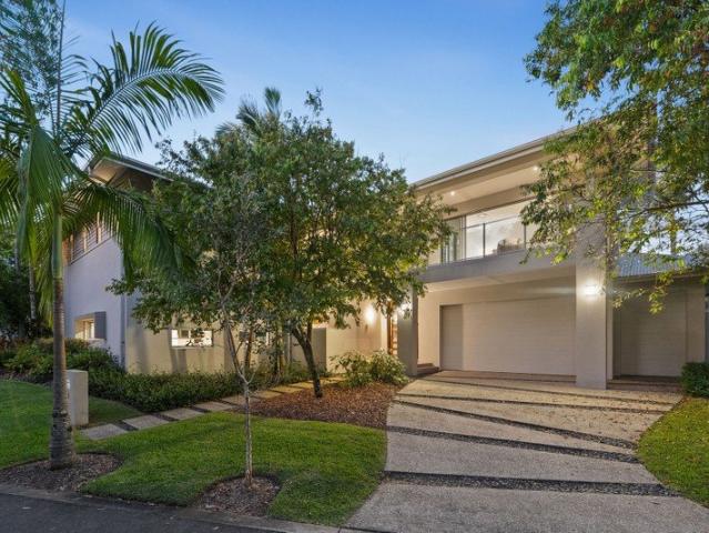 Luxury Beachside Living in Exclusive Whitehaven Estate