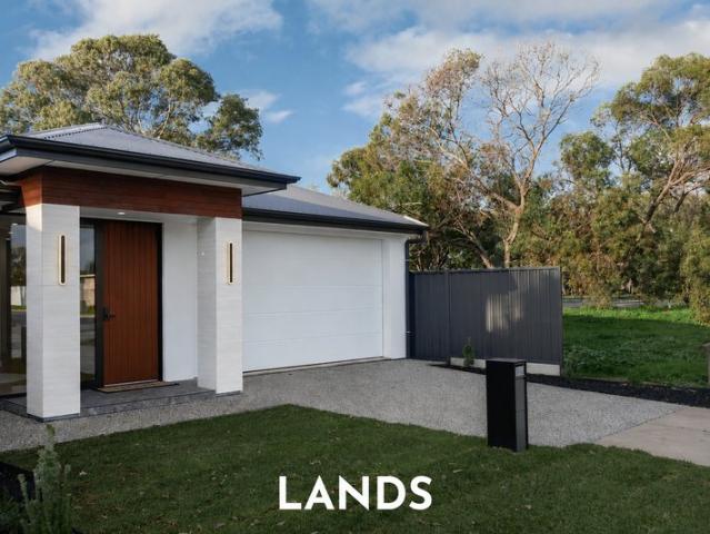 Luxury Brand New Parkside Living
