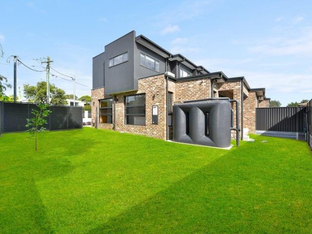 Luxury Brand New Torrens Title Residences With Big Wraparound Garden