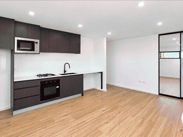 Luxury Brand New 1 Bedroom Studio in Prime Location!