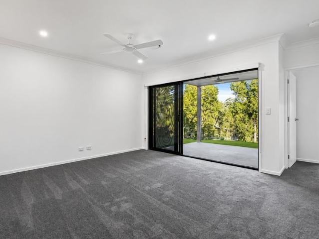Luxury Golf Course Living in Prestigious Brookwater