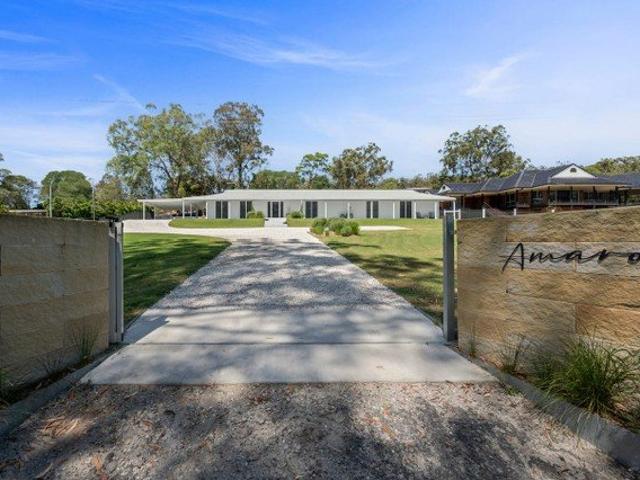Luxury Golf Course Living 20 Minutes to Yamba's Stunning Beaches