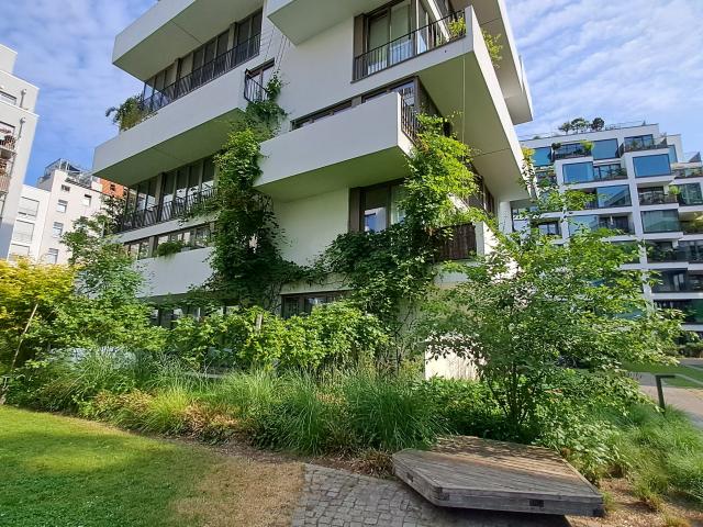 Luxury Garden Apartment in Friedrichshain